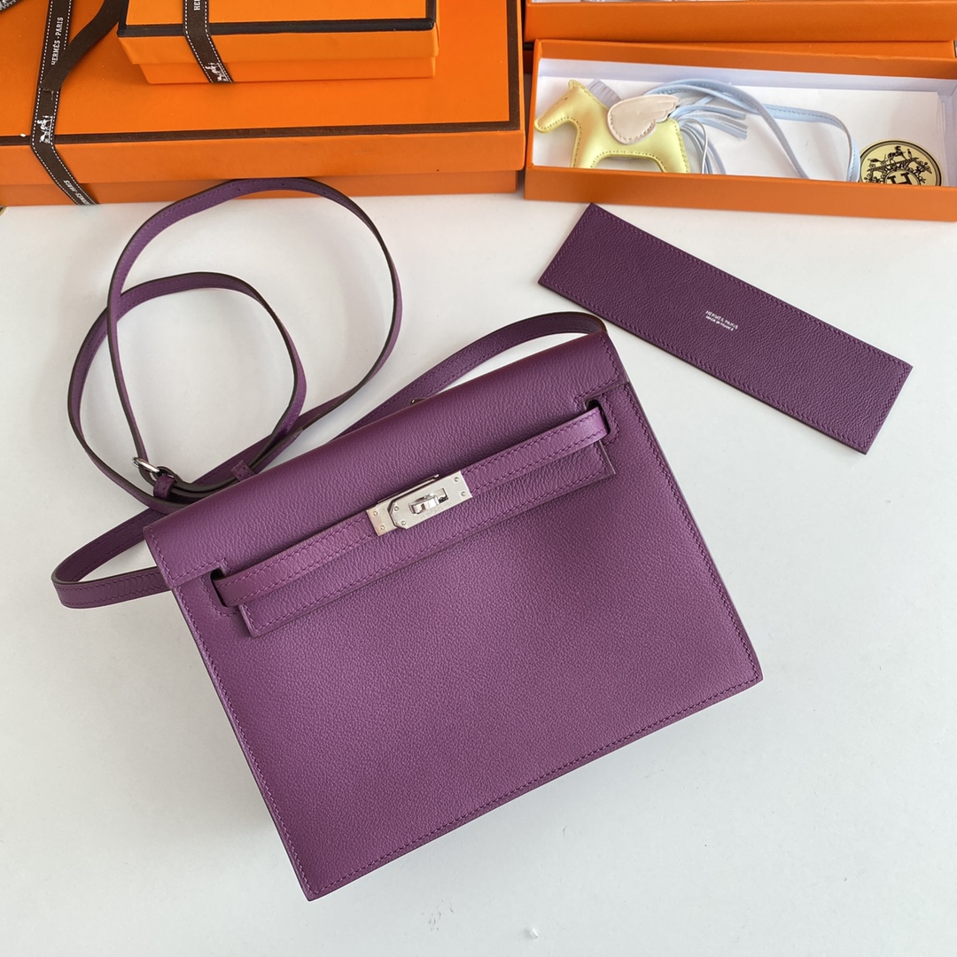 Hermes Kelly Danse Evercolor Bag In Purple Color